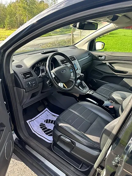 Ford Kuga 2012 photo 5