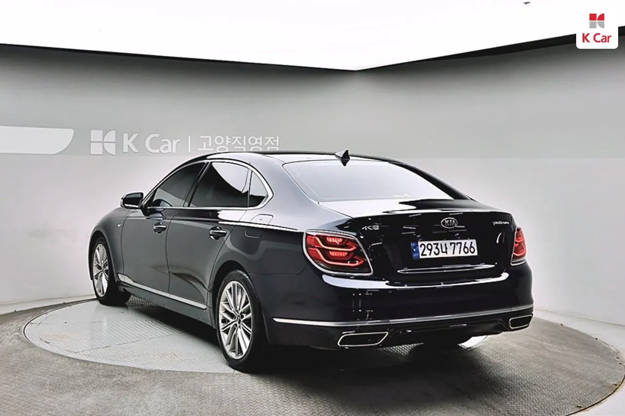 Kia K9