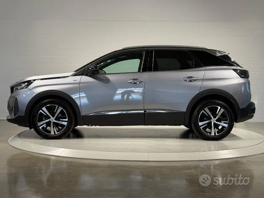 Peugeot 3008 2021 photo 2