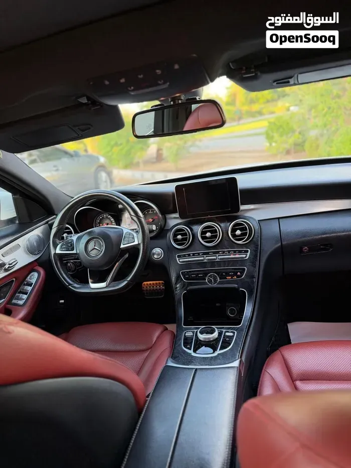Mercedes-Benz C-Class 2018 photo 2