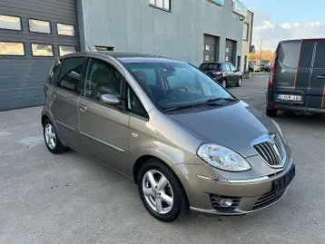 Lancia Musa 2008 photo 2