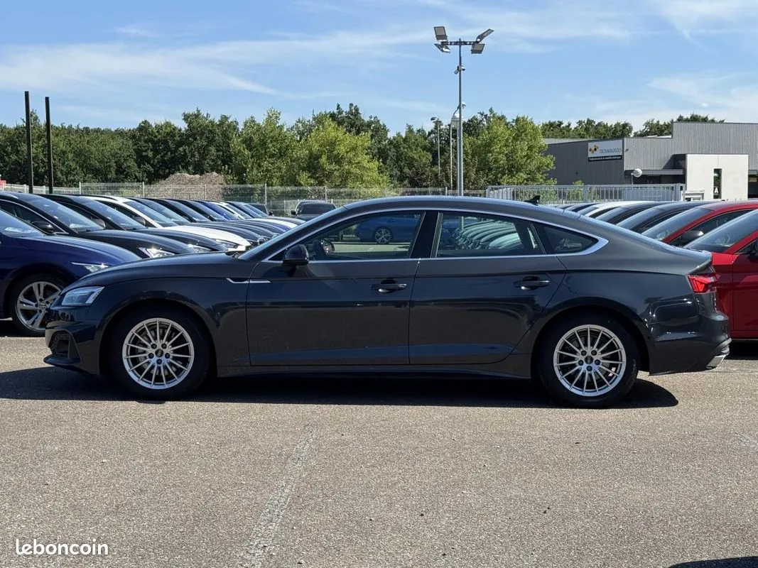 Audi A5 2022 photo 2