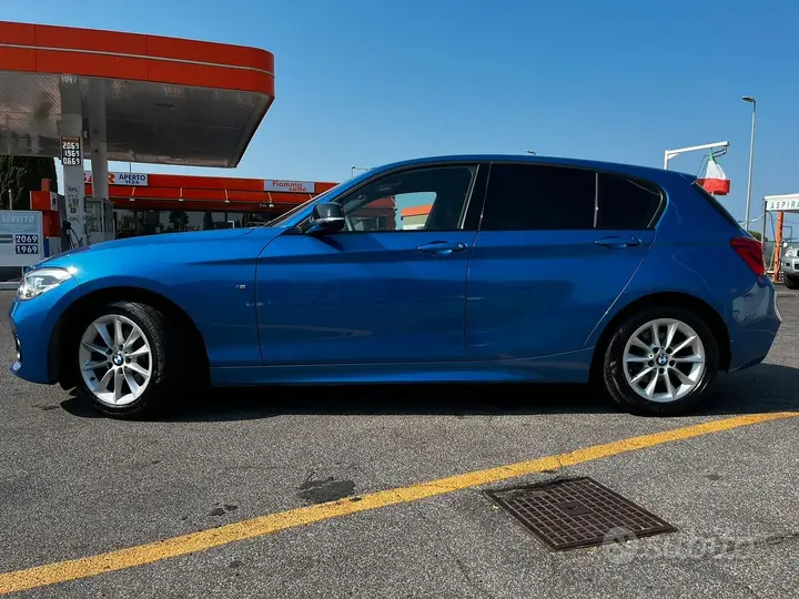 BMW 118I 2018 photo 2
