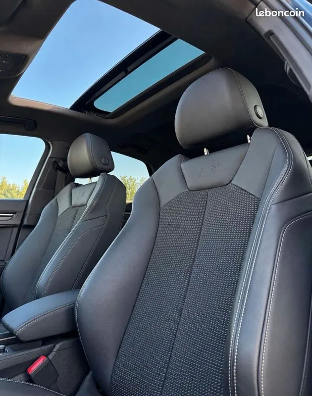 Audi Q3 2023 photo 3