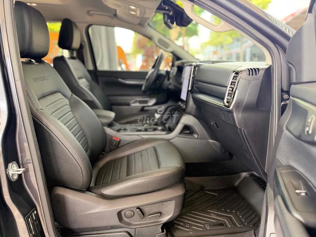 Ford Everest 2023 photo 5