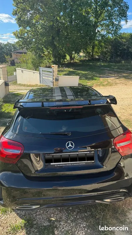 Mercedes-Benz A-Class 2017 photo 2