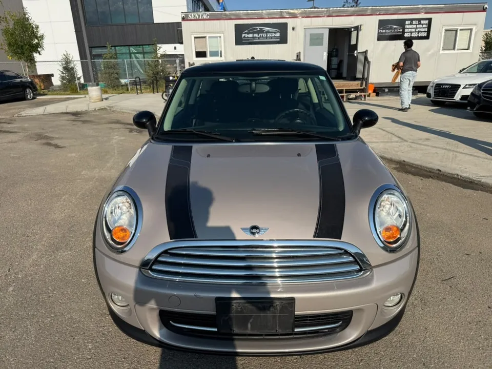 Mini Cooper 2012 photo 2