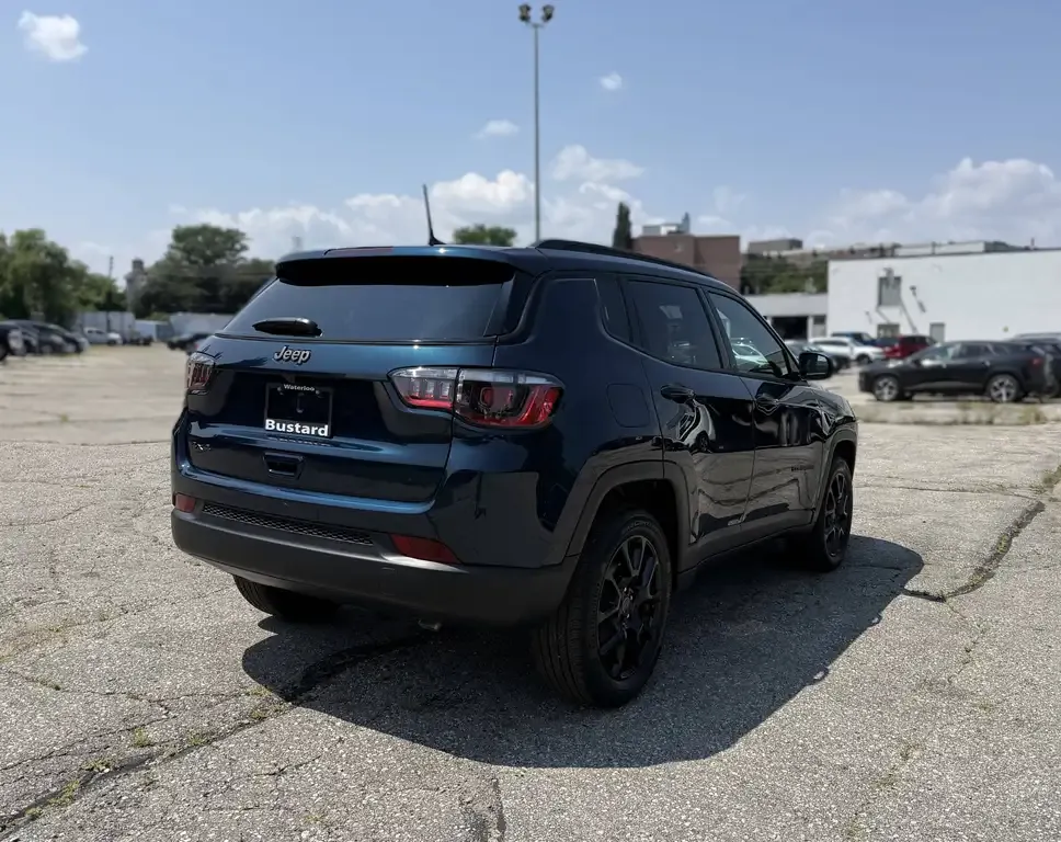 Jeep Compass 2026 photo 5