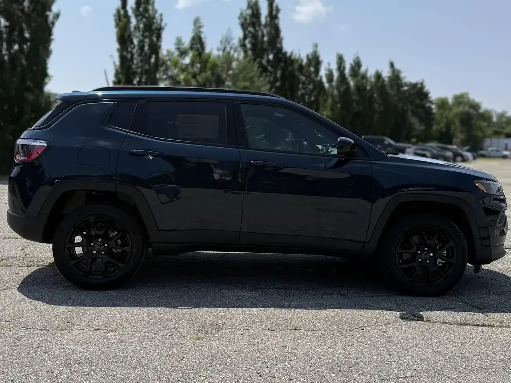 Jeep Compass 2026 photo 4