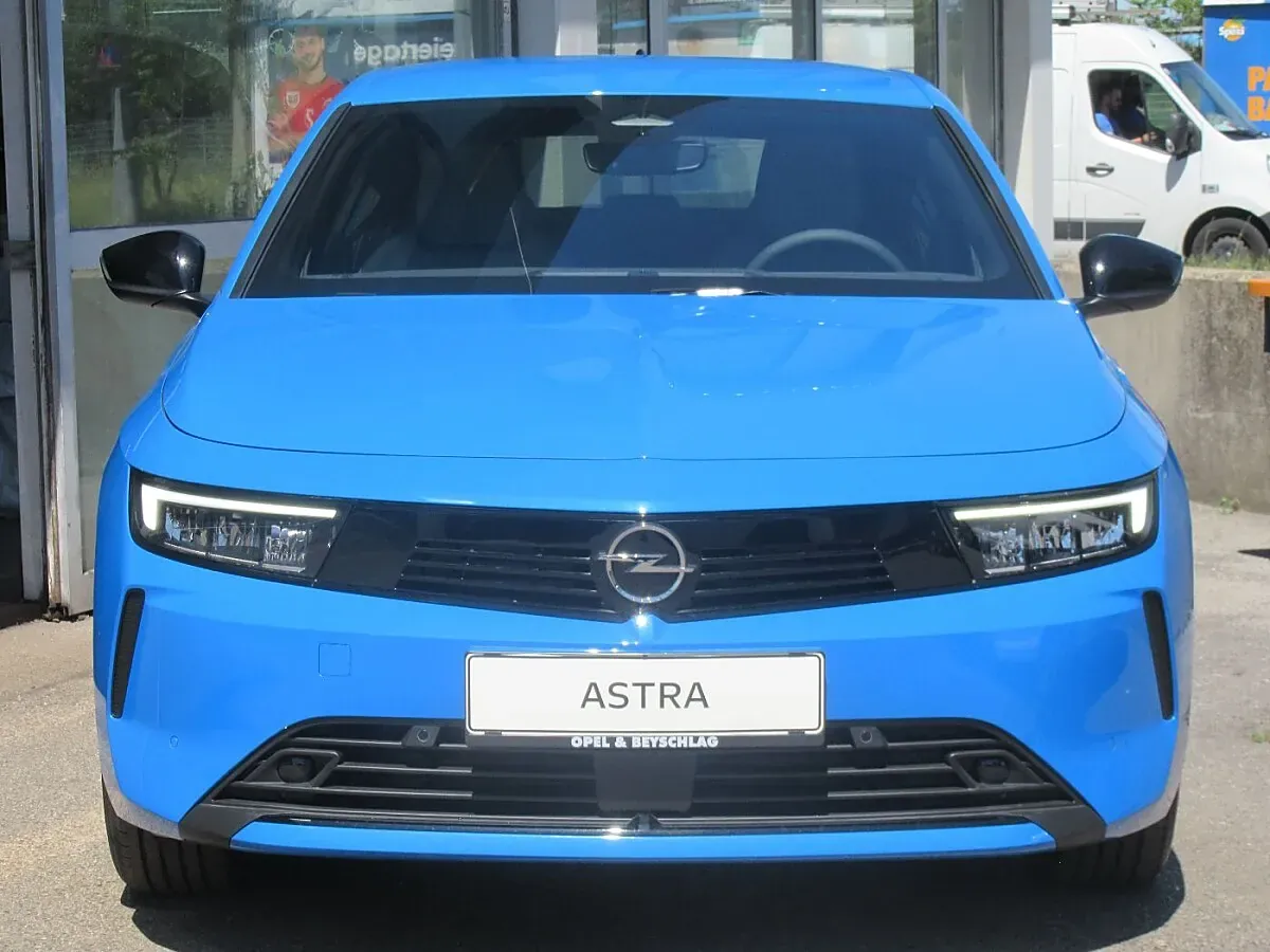 Opel Astra 2025 photo 3