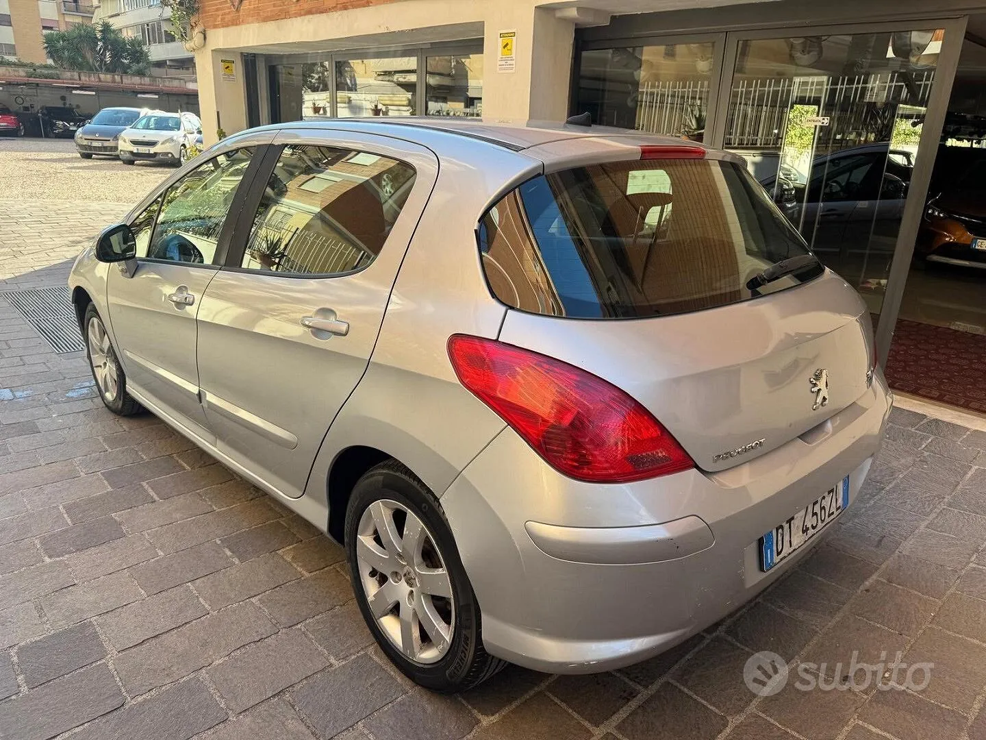 Peugeot 308 2009 photo 4