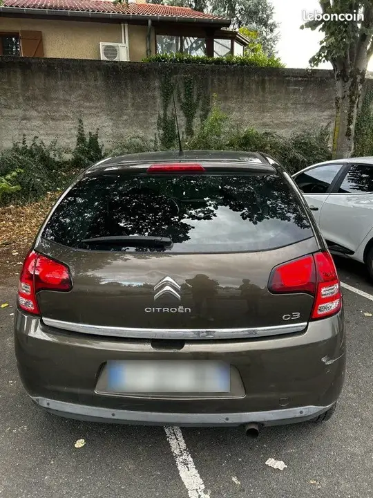 Citroen C3 2013 photo 2