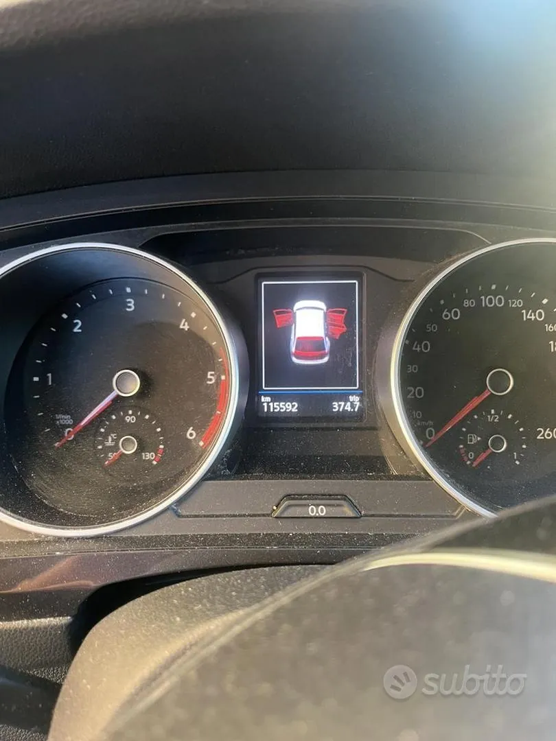 Volkswagen Tiguan 2018 photo 2