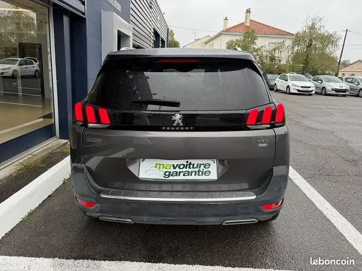 Peugeot 5008 2018 photo 5
