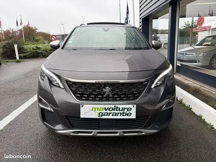 Peugeot 5008 2018 photo 2