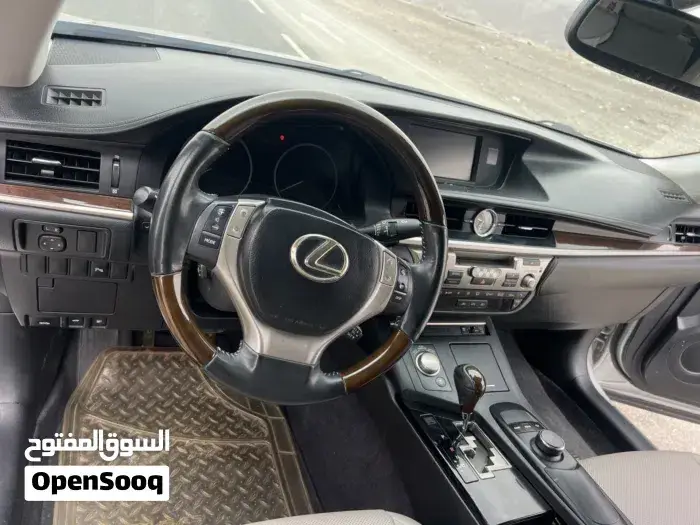 Lexus Es 2014 photo 4