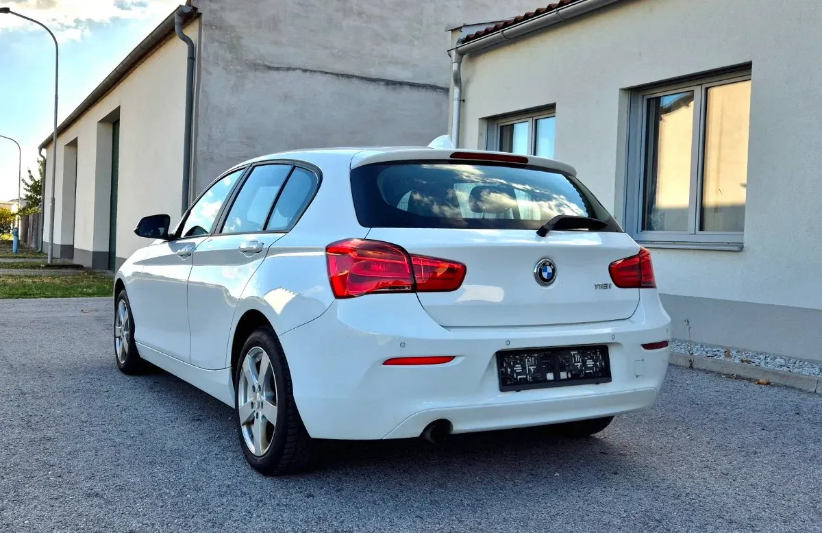 BMW 1 Series 2016 photo 3