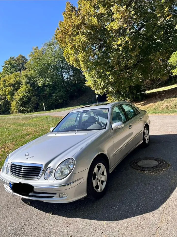 Mercedes-Benz E 200 Kompressor Avantgarde