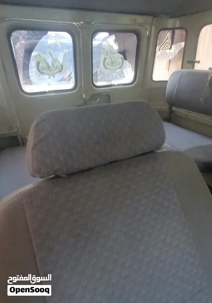 Toyota Land Cruiser 1982 photo 4
