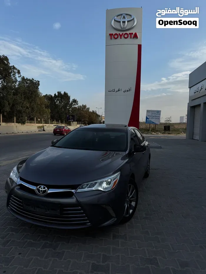 Toyota Camry 2016 photo 2