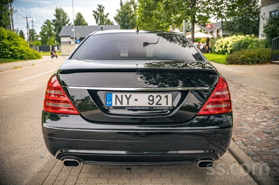 Mercedes-Benz S320 2006 photo 5