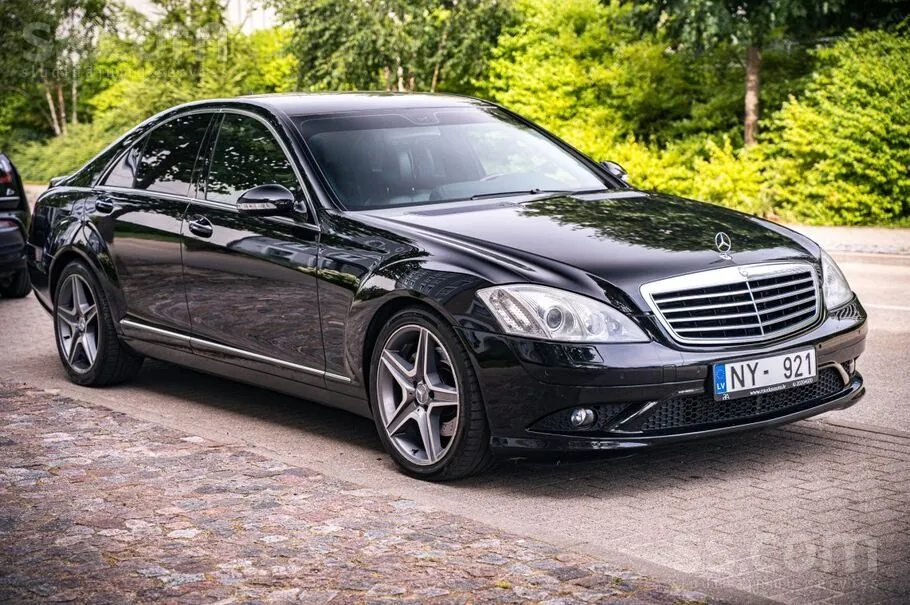 Mercedes-Benz S320 2006 photo 3