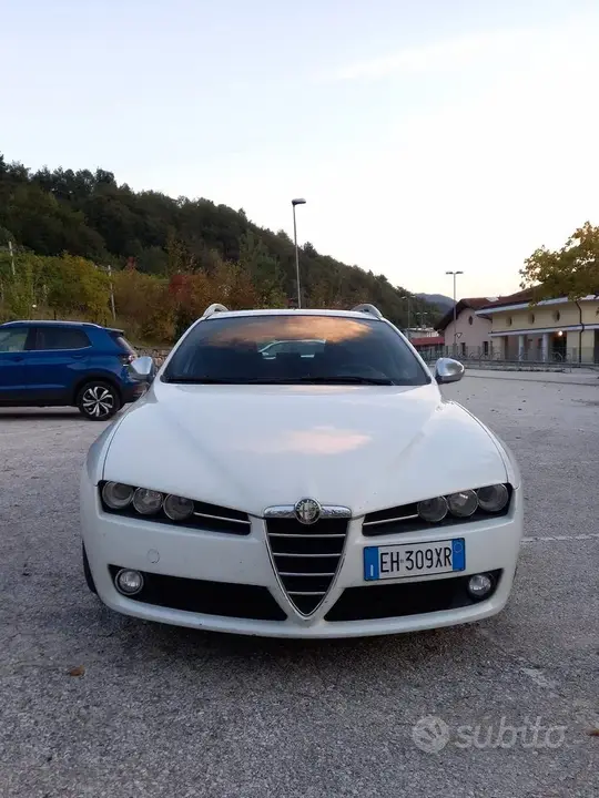 Alfa Romeo 159