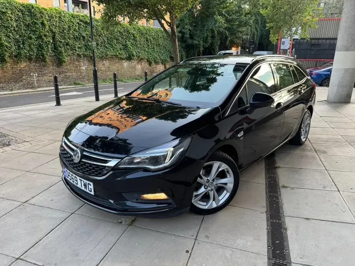 Vauxhall Astra 2019 photo 4