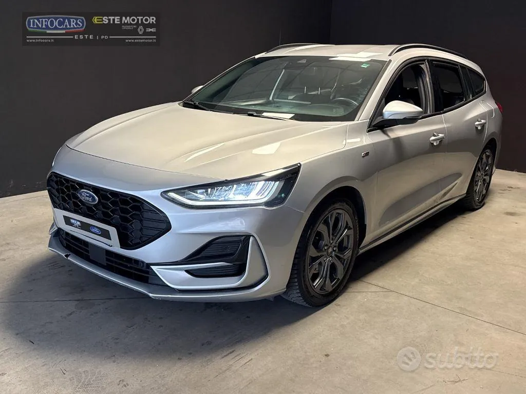Ford Focus 2023 photo 3