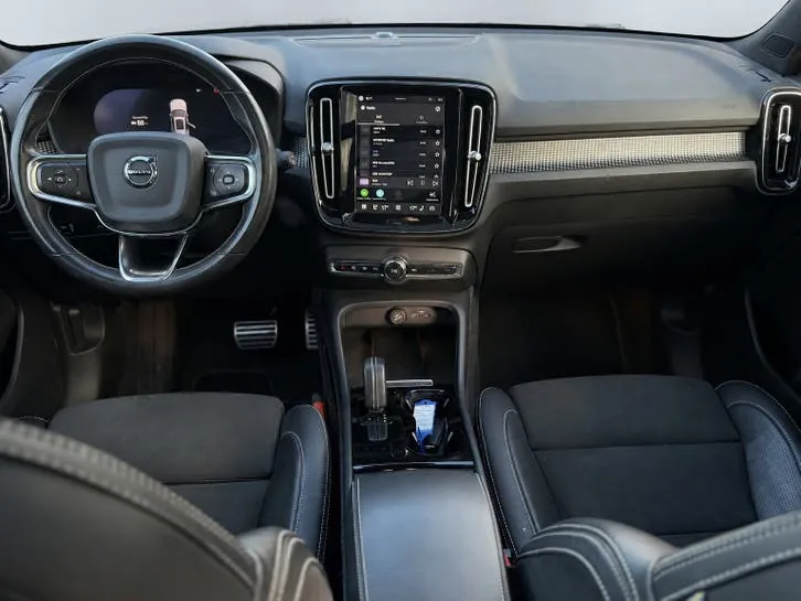 Volvo Xc40 2020 photo 2