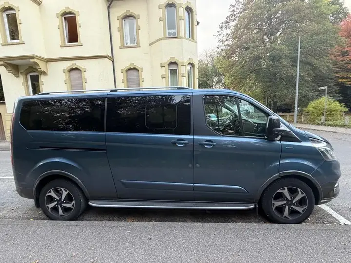 Ford Tourneo Custom