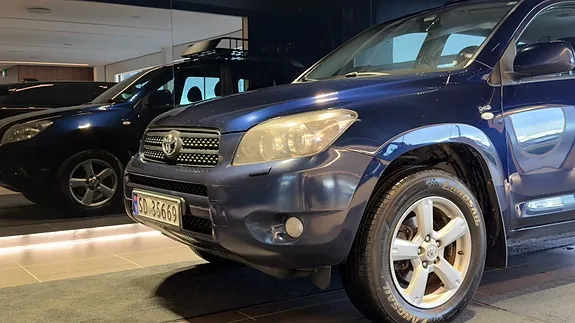 Toyota Rav4 2007 photo 3