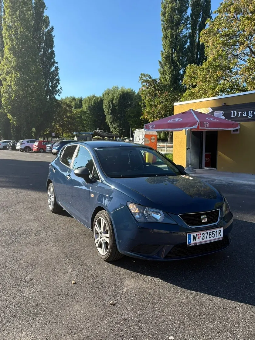 Seat Ibiza 2016 photo 3