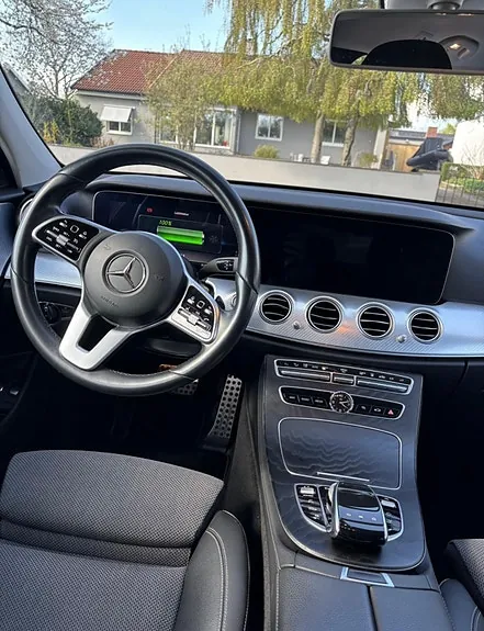 Mercedes-Benz E300 De 2020 photo 4
