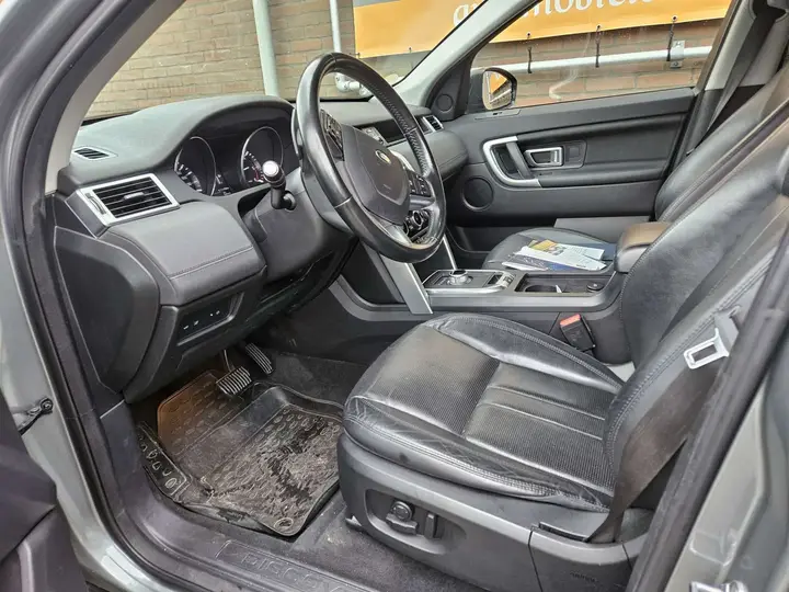 Land Rover Discovery Sport 2015 photo 5