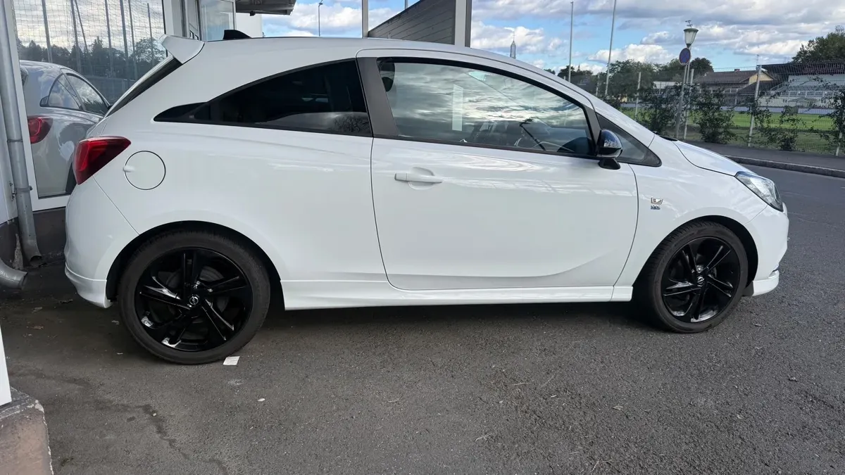 Opel Corsa 2015 photo 2