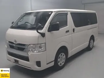 Toyota Hiace 2021 photo 2