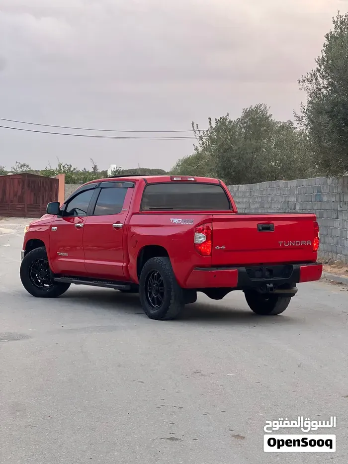 Toyota Tundra 2015 photo 3