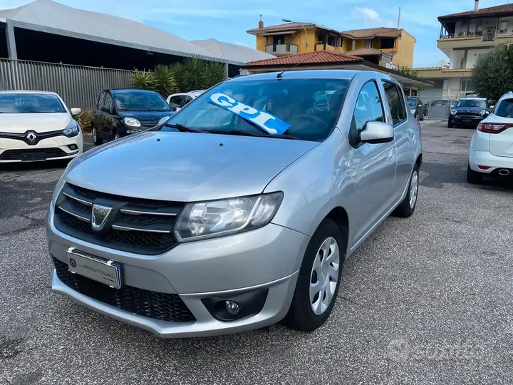 Dacia Sandero 2015 photo 3