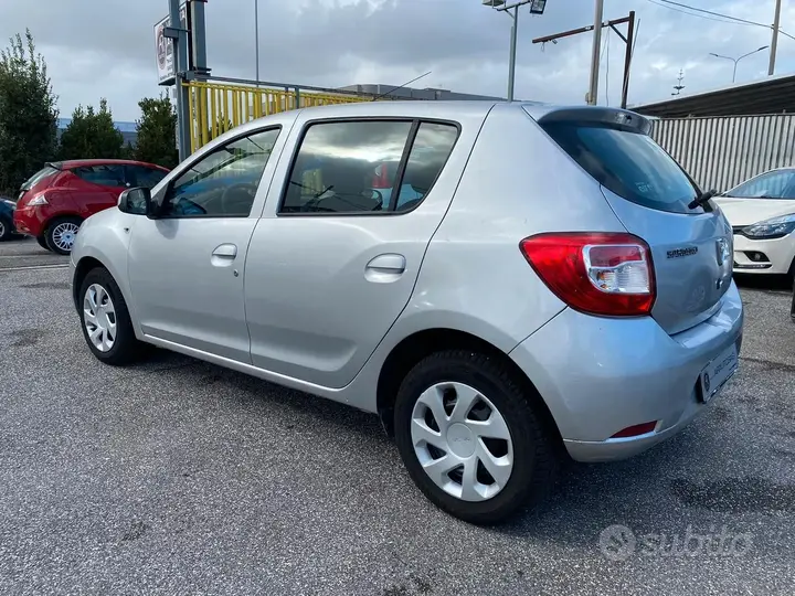Dacia Sandero 2015 photo 5