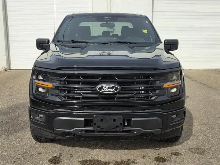 Ford F-150 2026 photo 2