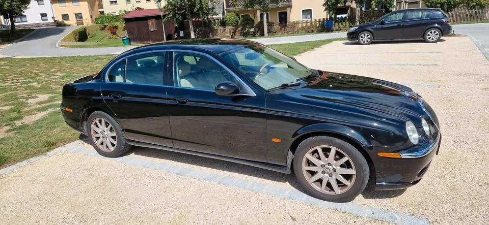 Jaguar S-Type