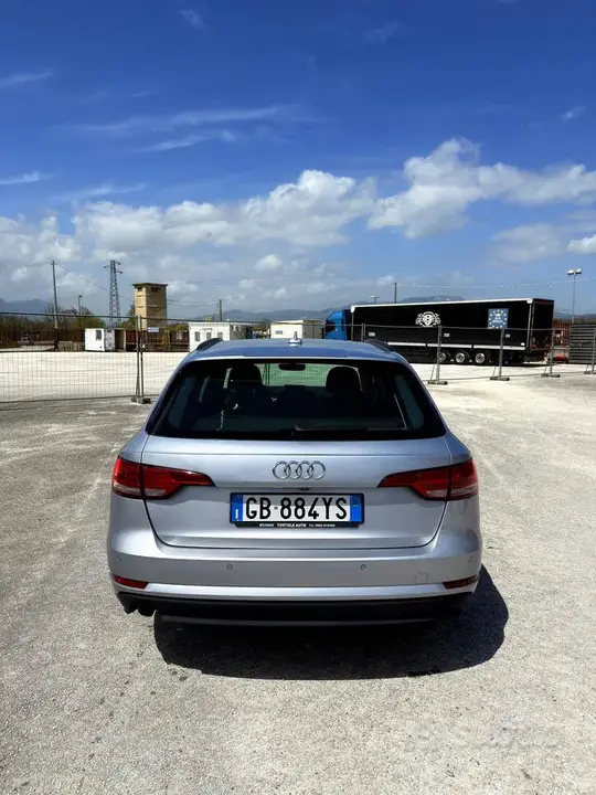 Audi A4 Avant 2018 photo 4