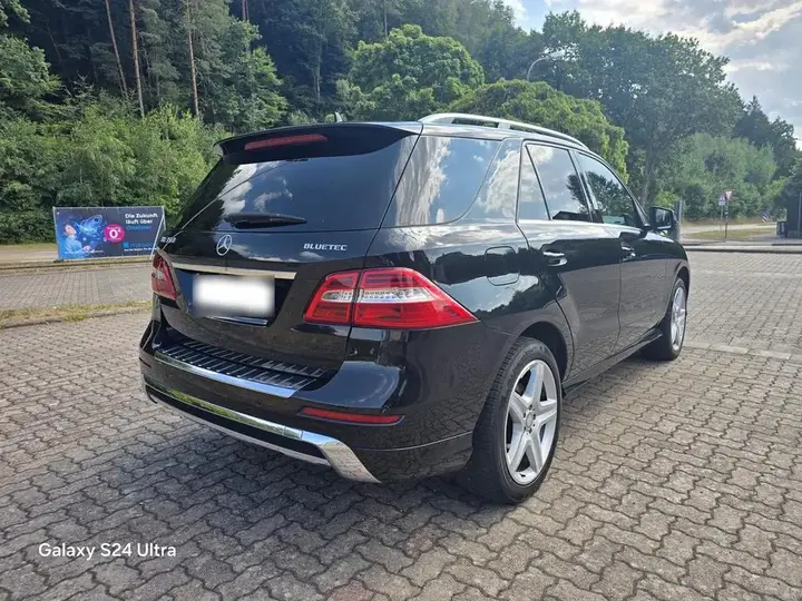 Mercedes-Benz Ml 350 Amg