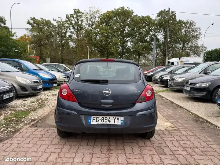 Opel Corsa 2010 photo 3