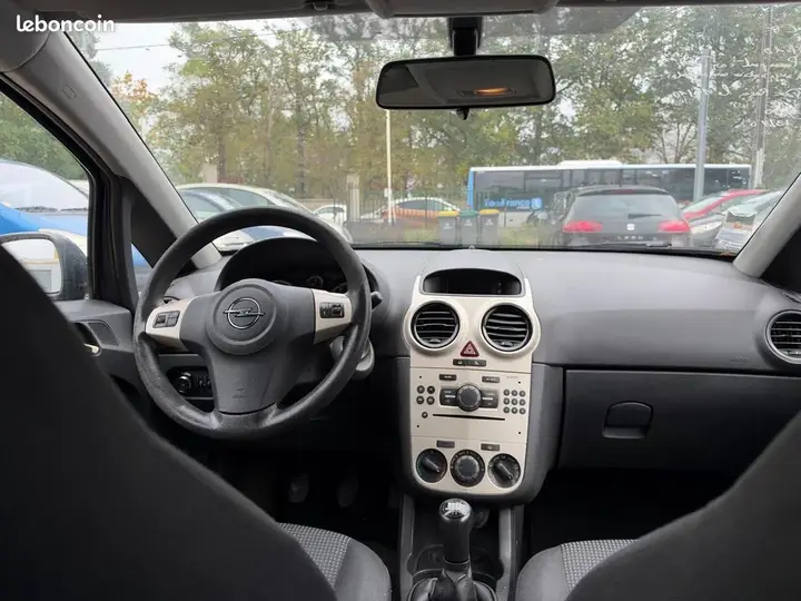 Opel Corsa 2010 photo 5