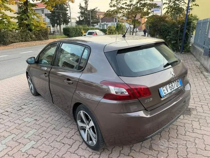 Peugeot 308 2014 photo 3