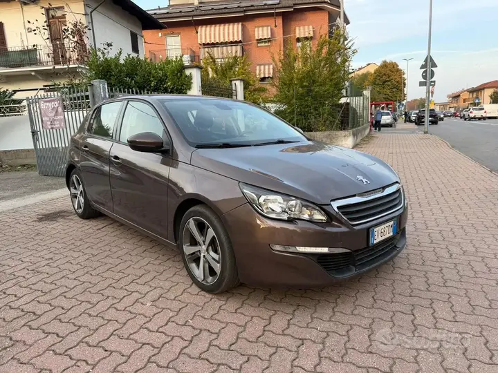 Peugeot 308 2014 photo 2