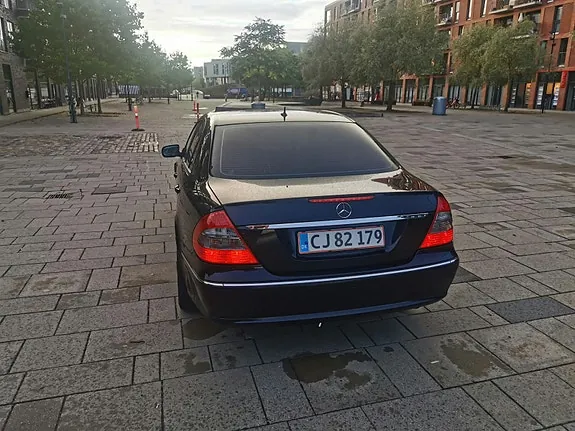Mercedes-Benz E320 2006 photo 5