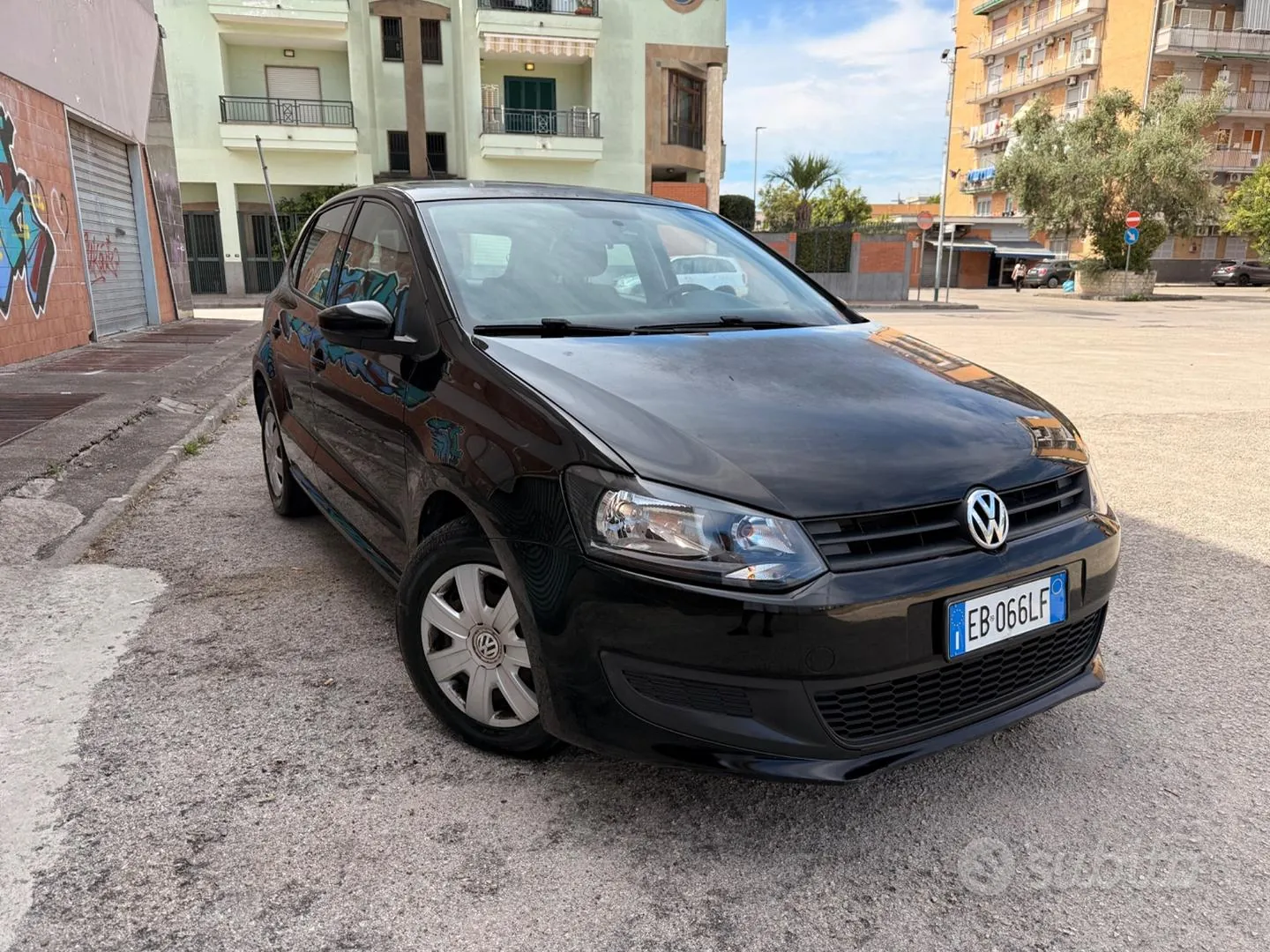 Volkswagen Polo 2013 photo 2